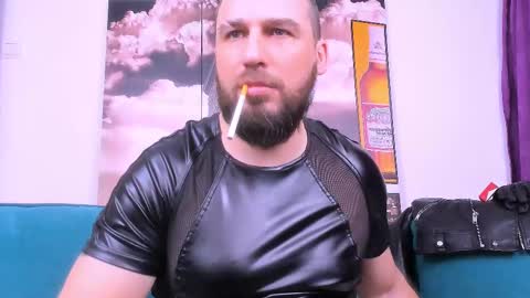 Armando online show from February 13, 9:49 pm