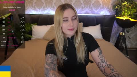 AROLINA online show from December 12, 2:48 am