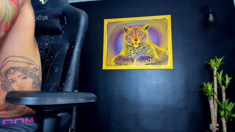 Aron ford online show from December 16, 11:39 pm