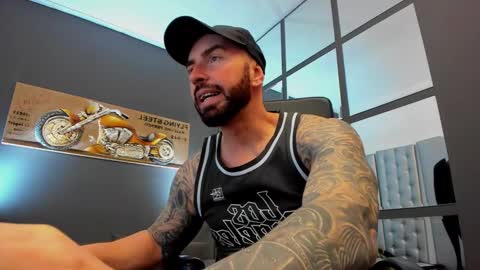 AronGrant online show from January 5, 1:04 pm