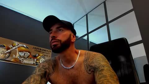 AronGrant online show from September 16, 8:48 am