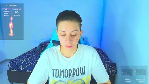 Snapshot of arontroy_wi chatting on January 9, 9:27 am noah and ivy online show from January 9, 9:27 am