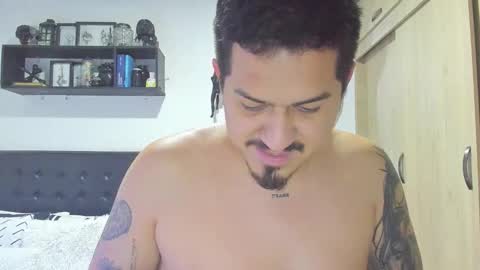 ARON  Independent model  online show from October 28, 1:42 am