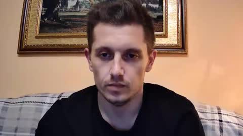 Snapshot of arromwilliam90 chatting on December 13, 11:10 pm arromwilliam90 online show from December 13, 11:10 pm