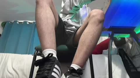 Snapshot of arteemiis chatting on January 9, 10:20 pm online show from January 9, 10:20 pm