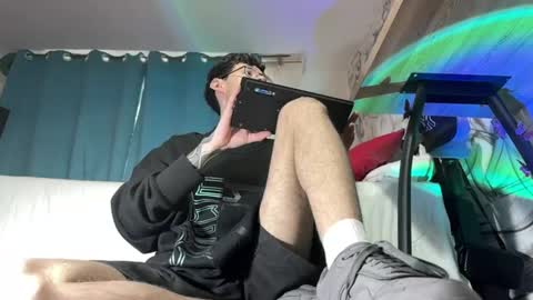 Snapshot of arteemiis chatting on January 11, 10:51 am online show from January 11, 10:51 am