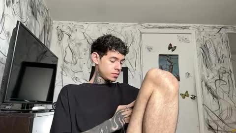 Snapshot of arteemiis chatting on January 16, 6:59 pm online show from January 16, 6:59 pm