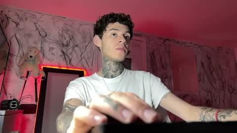 Snapshot of arteemiis chatting on February 3, 10:00 pm online show from February 3, 10:00 pm