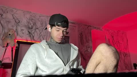 Snapshot of arteemiis chatting on February 4, 11:38 am online show from February 4, 11:38 am