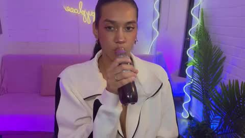 artemiss_tay online show from September 11, 7:14 pm