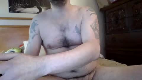 Snapshot of arthur21299999 chatting on January 20, 1:39 am arthur2129 online show from January 20, 1:39 am