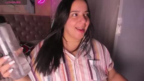 Snapshot of artmisa0519 chatting on October 2, 11:28 am artmisa0519 online show from October 2, 11:28 am