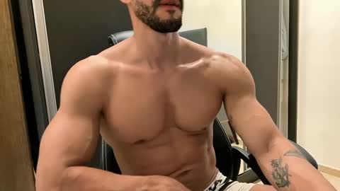 Arthur Villasboas online show from December 4, 4:21 am