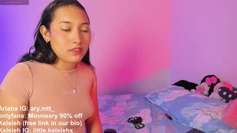 Ariana and Kelsieh online show from December 3, 2:14 am