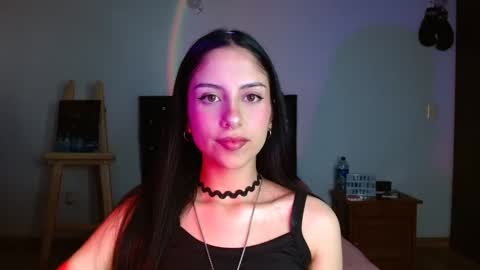 Snapshot of ary_pieerce chatting on February 18, 10:14 pm Independent Model online show from February 18, 10:14 pm