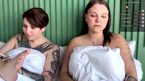 Arya brunett and Cassie blond online show from September 20, 9:43 am