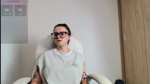 Snapshot of arya_starkw chatting on March 9, 8:31 pm Ary 3 online show from March 9, 8:31 pm