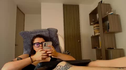 Snapshot of arya_starkw chatting on October 10, 5:12 pm Ary 3 online show from October 10, 5:12 pm