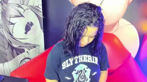 Snapshot of arybutty chatting on December 21, 12:16 pm Ary online show from December 21, 12:16 pm