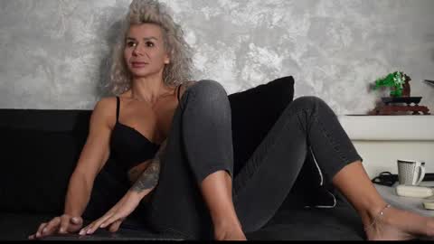 Asha online show from October 2, 8:54 am