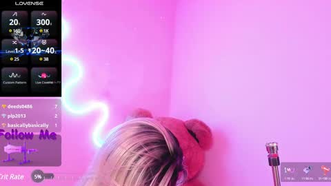 Snapshot of ashanti_sweet chatting on February 23, 3:08 pm AshantiINDEPENDENT MODEL online show from February 23, 3:08 pm