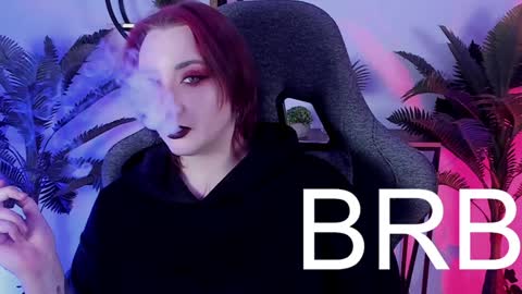 Snapshot of asheluck chatting on December 15, 11:31 pm AshleyAshe online show from December 15, 11:31 pm