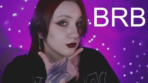 Snapshot of asheluck chatting on December 21, 11:34 pm AshleyAshe online show from December 21, 11:34 pm