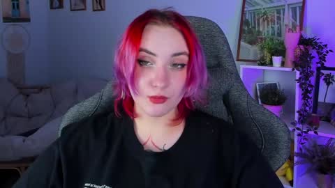 Snapshot of asheluck chatting on January 18, 8:19 pm AshleyAshe online show from January 18, 8:19 pm