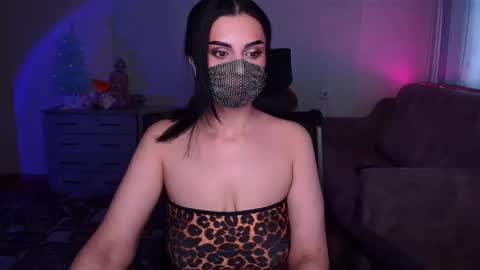   Yasmina   online show from January 3, 3:27 am