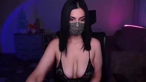   Yasmina   online show from January 6, 4:47 am