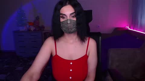   Yasmina   online show from January 11, 6:45 am