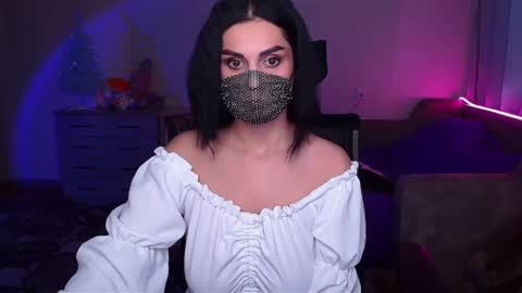   Yasmina   online show from January 15, 6:22 am