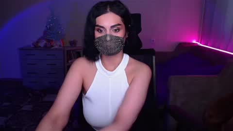   Yasmina   online show from January 26, 7:21 am