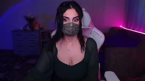   Yasmina   online show from February 18, 7:32 am