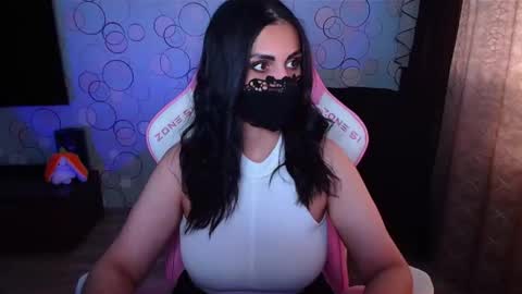   Yasmina   online show from October 11, 4:55 am