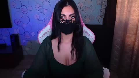   Yasmina   online show from November 13, 5:06 am