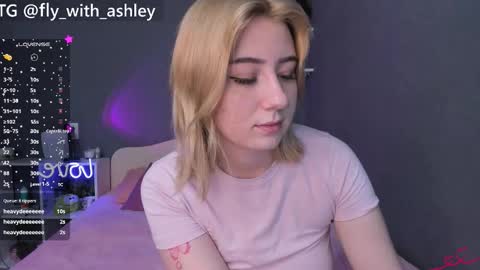 ashley_fly online show from September 20, 5:52 am