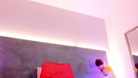 ASHLEY  online show from January 12, 7:53 pm