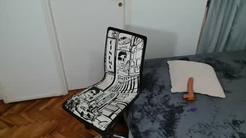 ashleyhothot online show from November 4, 6:29 pm