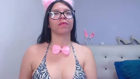 Snapshot of ashleyness chatting on October 13, 9:48 pm Ashley online show from October 13, 9:48 pm