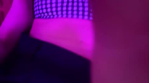 Snapshot of ashleyshyne69 chatting on December 28, 11:19 am Ashley online show from December 28, 11:19 am