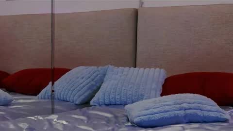 Snapshot of ashleyshyne69 chatting on December 16, 12:48 am Ashley online show from December 16, 12:48 am