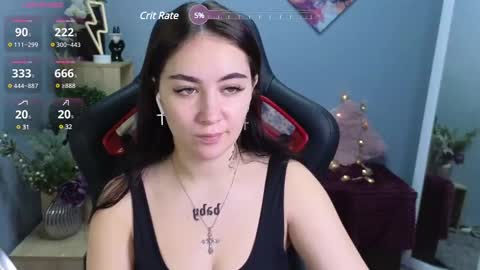 Snapshot of ashleyskott chatting on December 18, 7:58 am Ashley online show from December 18, 7:58 am