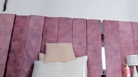 Ashlie online show from December 23, 6:05 pm