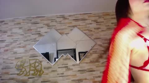 Snapshot of ashlye_hill chatting on January 28, 4:29 am Ashlye online show from January 28, 4:29 am