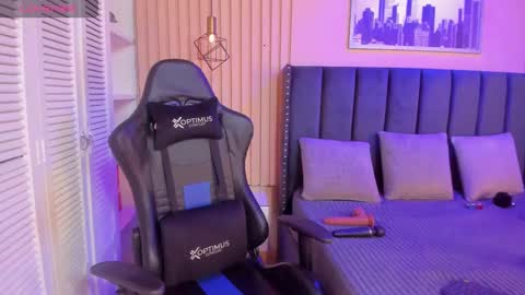 ashlye_miller_ online show from January 4, 3:40 am