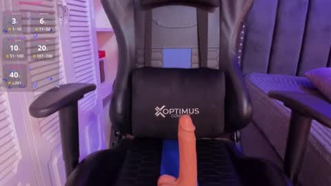 ashlye_miller_ online show from February 6, 6:40 am