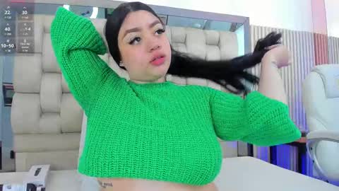 ashlyn online show from February 2, 10:39 pm