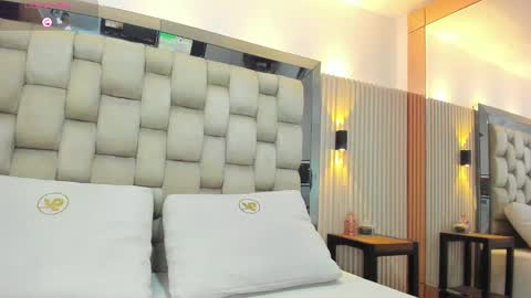 ashlyn online show from March 1, 7:37 pm