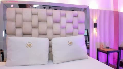 ashlyn online show from March 11, 7:58 pm